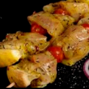 BROCHETTE DE POULET THYM CITRON 14 PIECES 2,7KG env